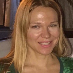 Lora Shestakova